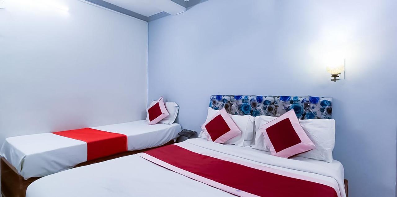 Comodo Satya Niketan Residency Nowe Delhi Zewnętrze zdjęcie